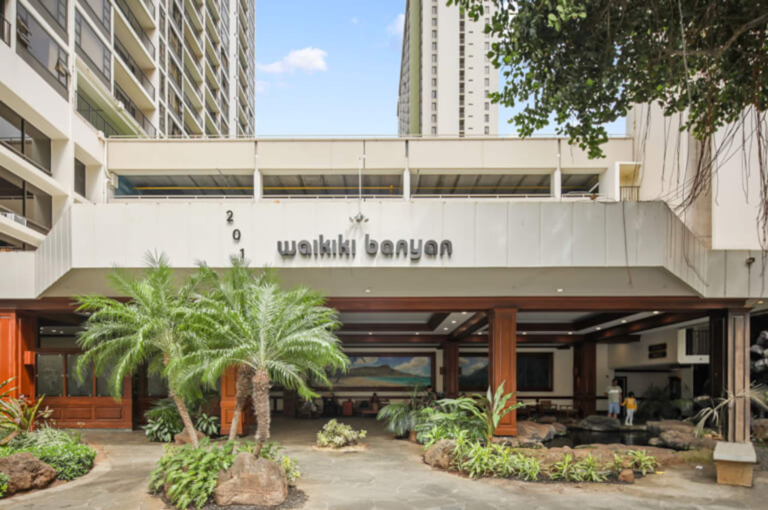 Condo in Honolulu · ★4.66 · 1 bedroom · 3 beds · 1 bath - Image 13