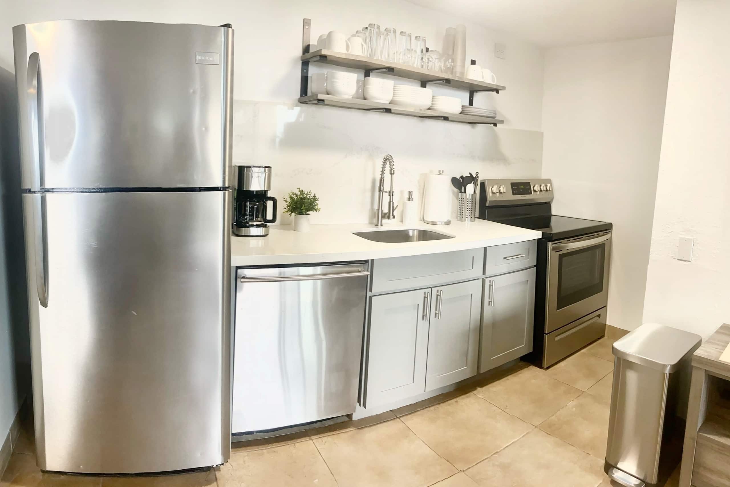 Condo in Kihei · ★4.75 · 2 bedrooms · 2 beds · 1 bath - Image 6