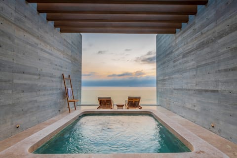 Casa Karina | Stunning beach front masterpiece