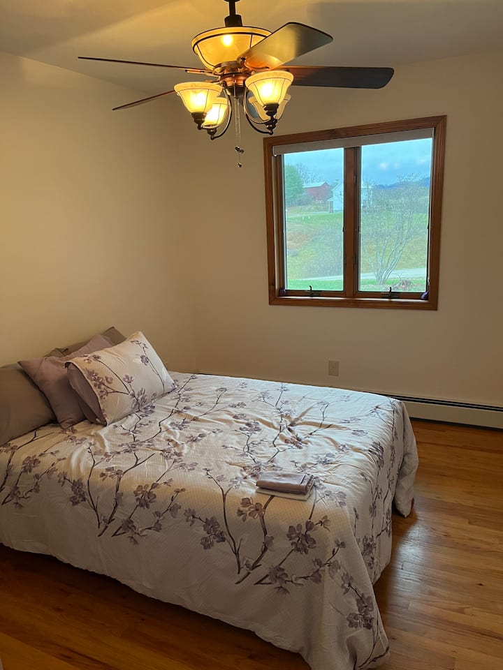 Marshall Mountains Houses for Rent in Marshall, North Carolina