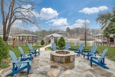 Luxury Waterfront w/Jet Ski Rental Option!