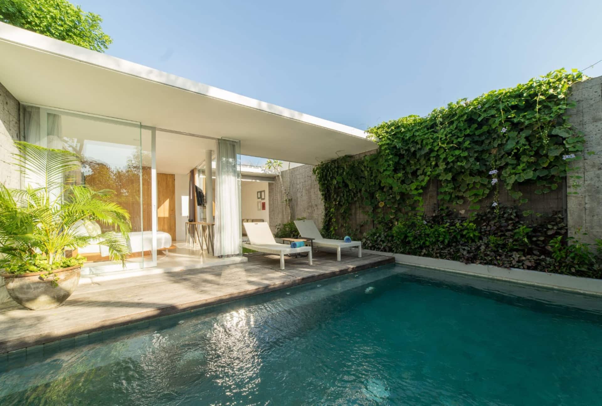 Hidden Clifftop Hideaway 1 Bedroom Private Villa in Uluwatu