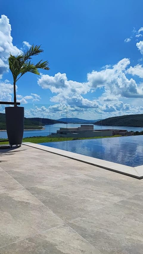 Lake House. Capitol Canyons