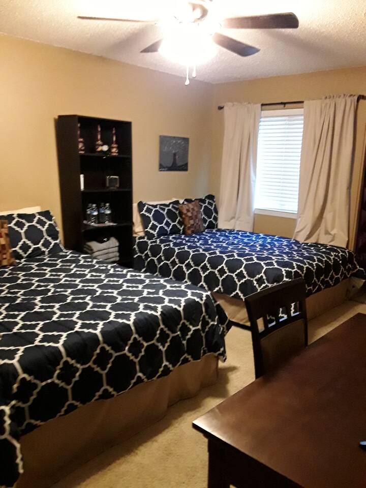 Minutes from DFW Houses for Rent in Irving, Texas, United States Airbnb