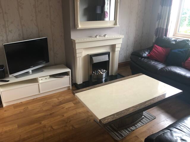 Exceptional family home in D4 gallery image 2