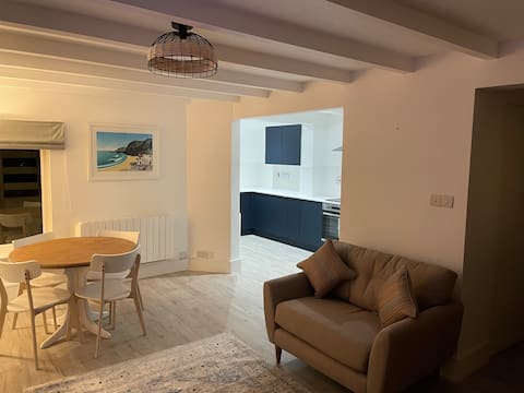 Popular Airbnb listing: Pepper Cottage in St. Agnes