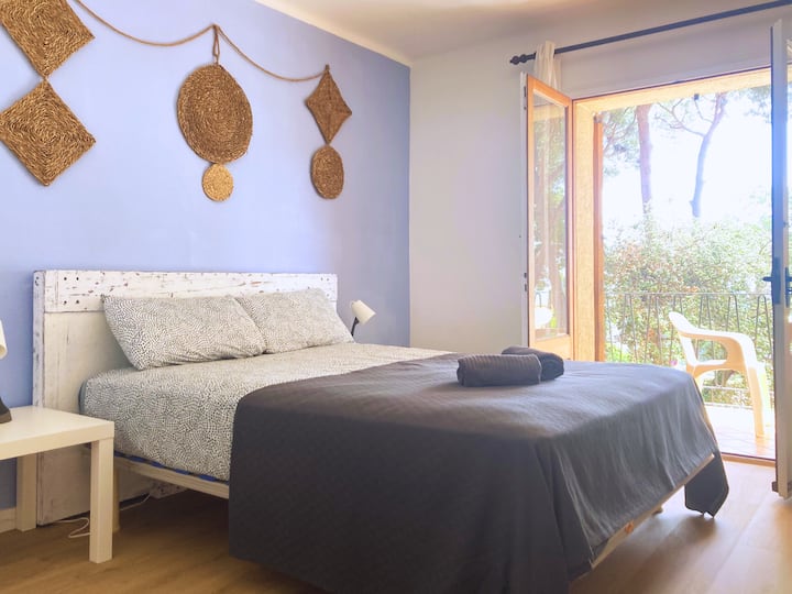 Spavaća soba s pogledom na ocean