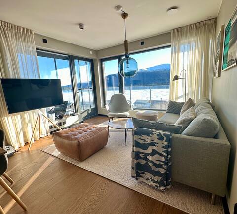 Newly built in View with 6 beds, 2 bathrooms near the VM8