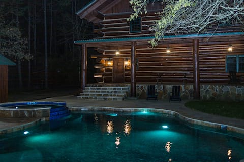 Hand-Built Log Cabin: Pool, 23 Acres & Family Fun