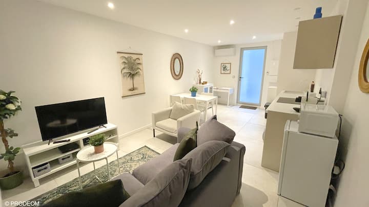 Apt T2 Neuf -Terrasse - Centre Ville, 8min Comédie - Montpellier