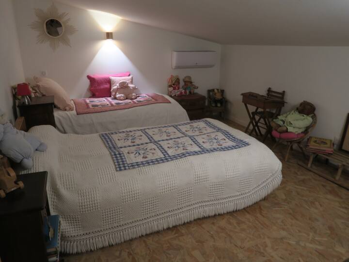 Camera, Mi prendo cura del mio bambino interno, 2 letti 90 Clim