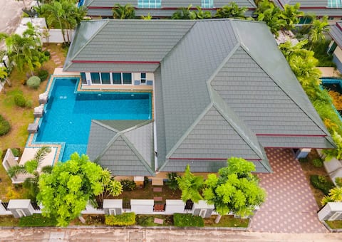 Silverlake Oasis : Pool Villa