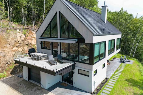 Ermitage St-Laurent 173  Pure luxury, River view