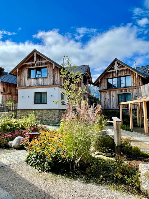 Charming house in the Grundlsee chalet village