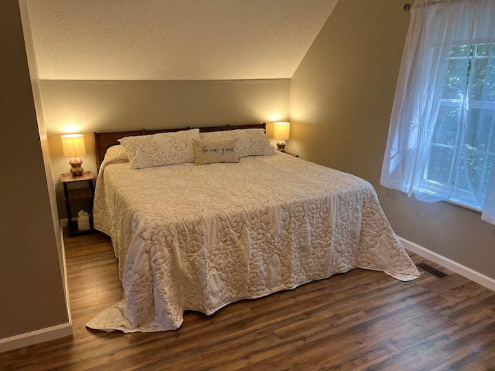 Kitanda cha ukubwa wa mfalme