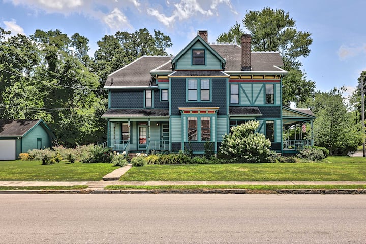 Grand Historic Home-4 Mi to WEC!