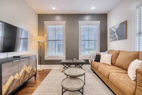 Top Airbnb: Ybor Azul Den in Historic Ybor