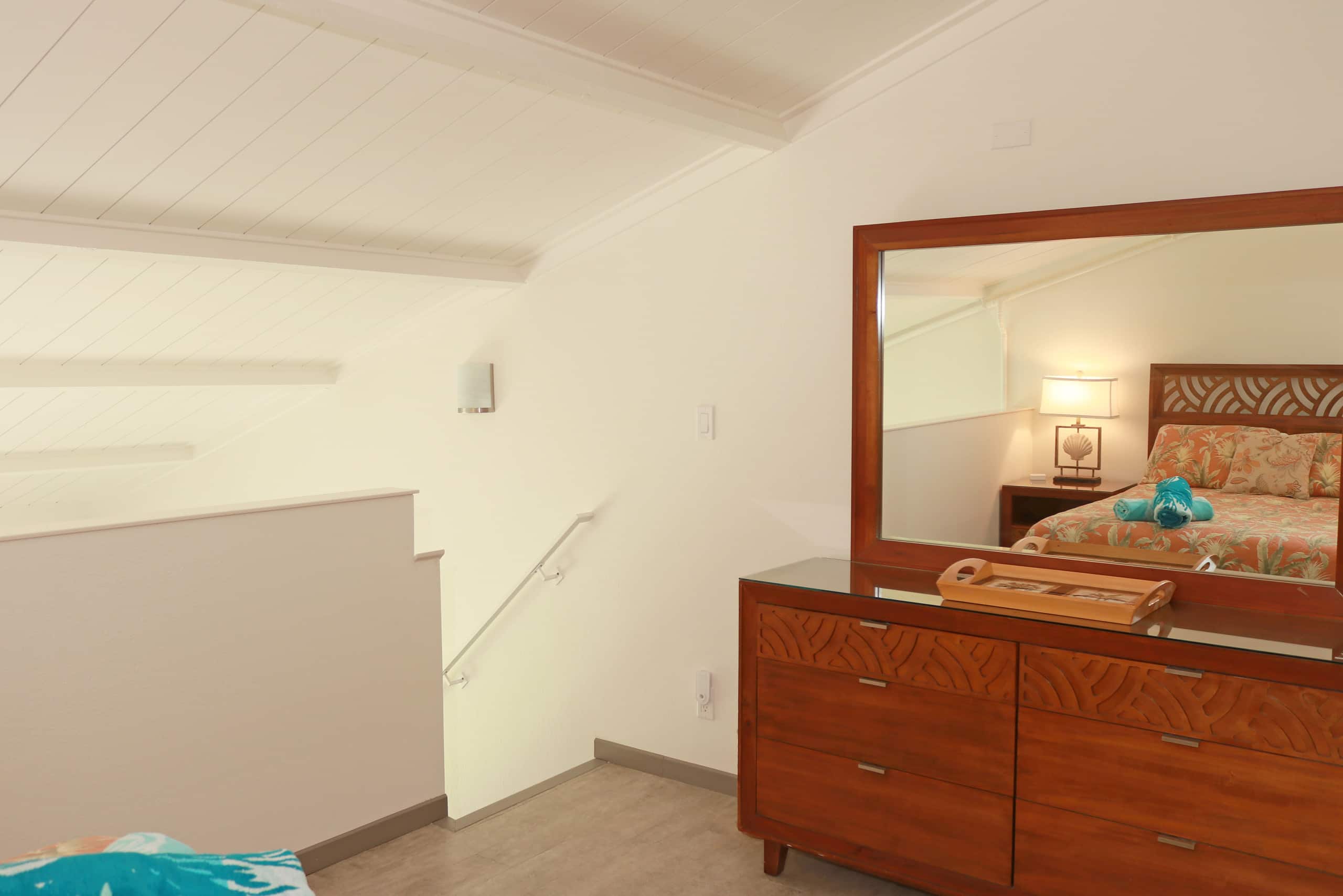 Condo in Lahaina · ★4.96 · 2 bedrooms · 3 beds · 2 baths - Image 15