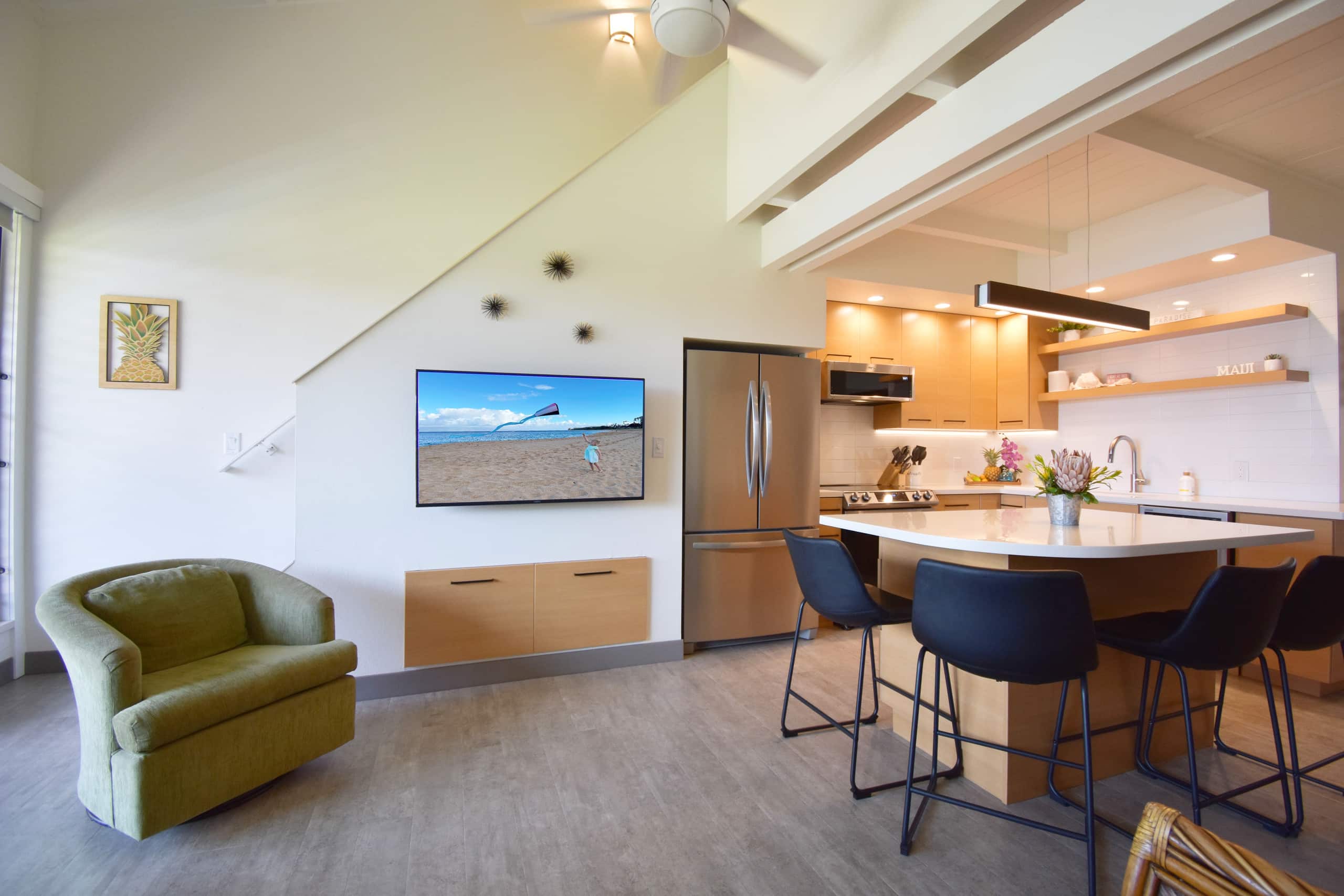 Condo in Lahaina · ★4.96 · 2 bedrooms · 3 beds · 2 baths - Image 4