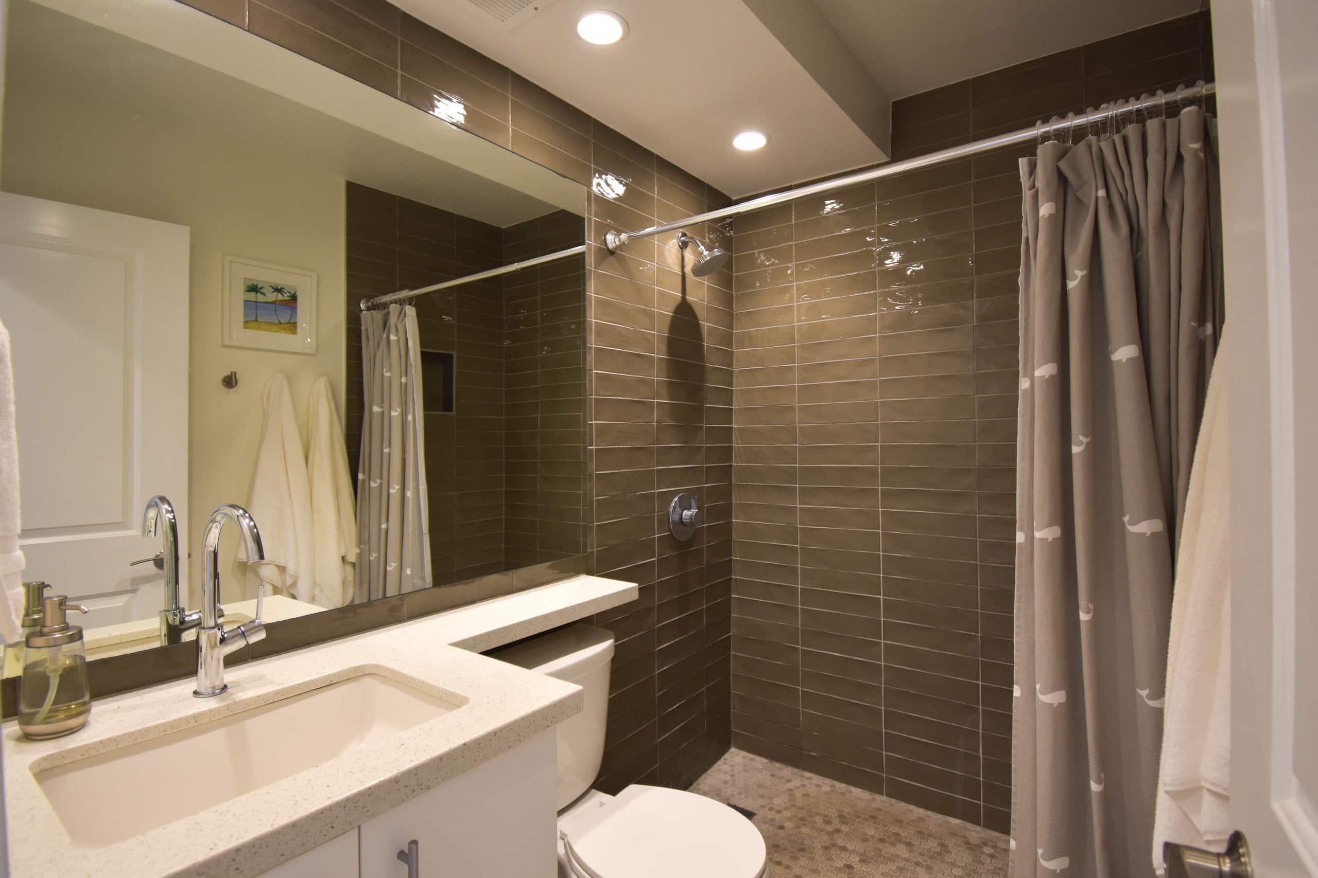 Condo in Lahaina · ★4.96 · 2 bedrooms · 3 beds · 2 baths - Image 11