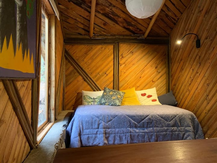 krevat me copa të dytë