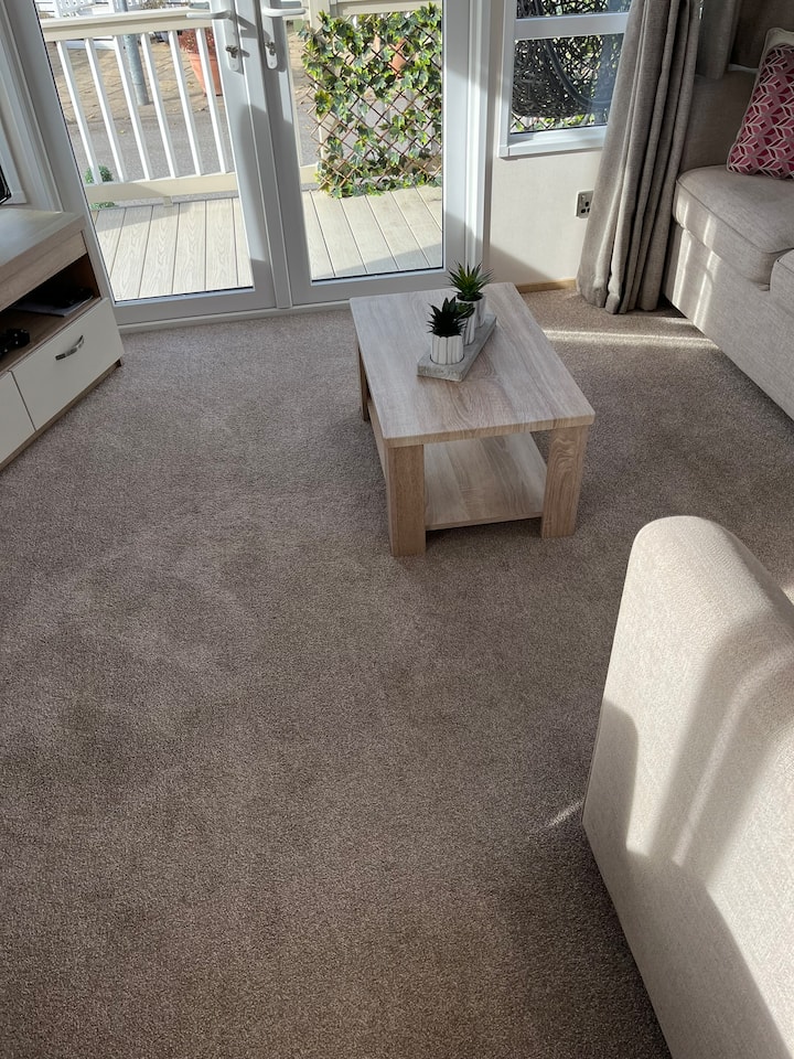 Pevensey Bay Holiday Home - Eastbourne