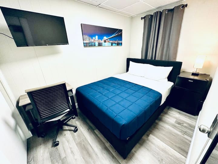 Quality 2 Near NYC and EWR Houses for Rent in Newark, New Jersey