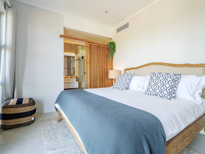 2nd Bedroom with shower room