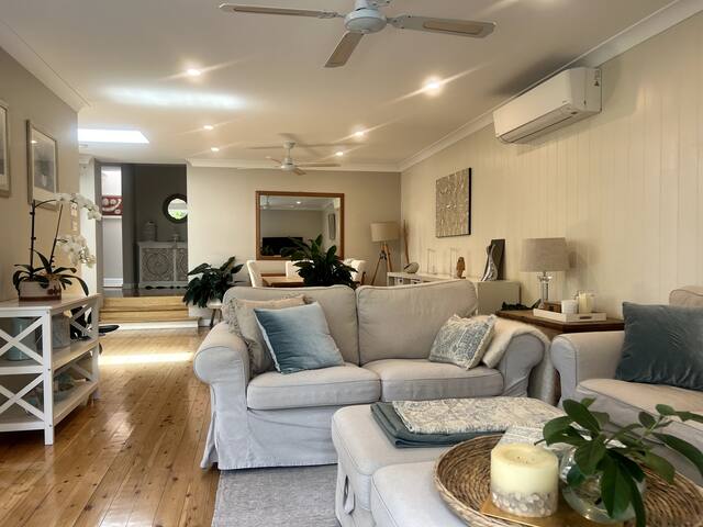 Sandy Days gallery image 2