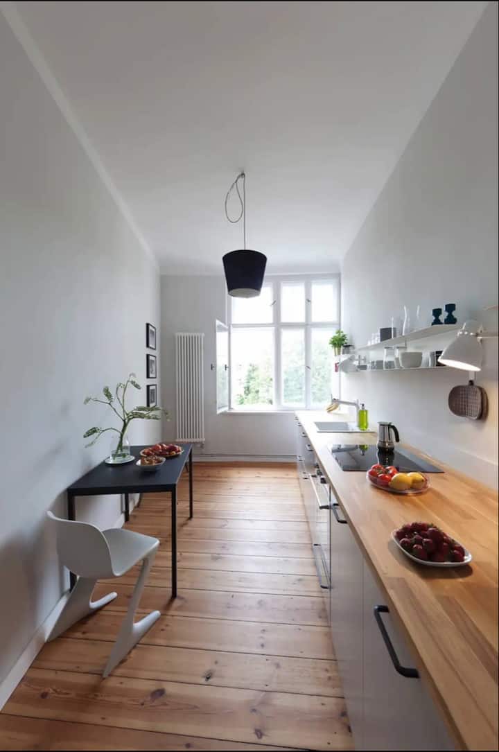 Spacious 2 Bedroom Apartment - Berlin