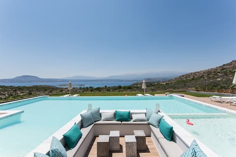 Villa Alas/Seaviews/En-suite/BBQ Area/Fitness Room