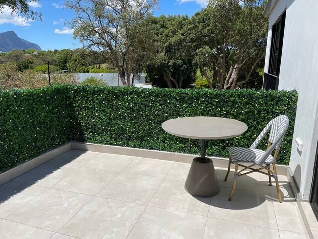 Modern home in Security Estate gallery image 4