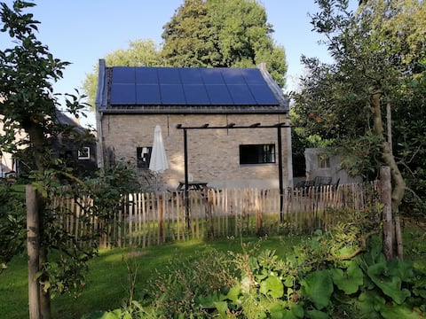 Koetshuis Kaatsheuvel: charming rural cottage
