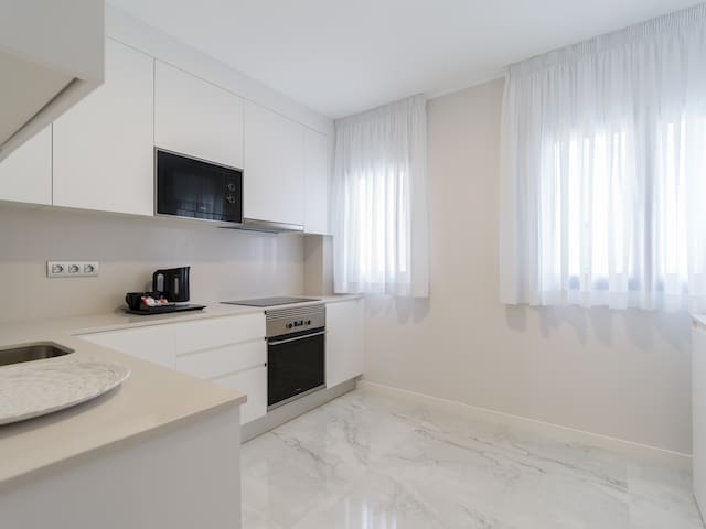 Avatar Las Canteras managed Airbnb listing 2