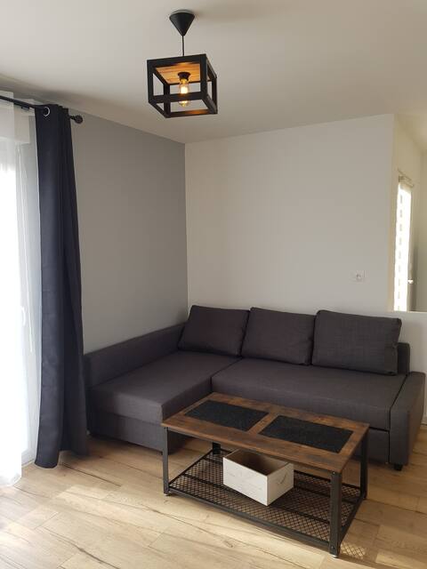 Top performing Airbnb: Normandie Sword Beach Cottage in Hermanville Sur Mer
