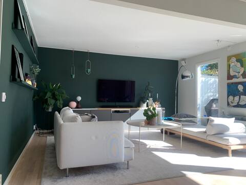 Townhouse close to nature, sea and city
