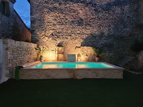 Charming peaceful village house with pool