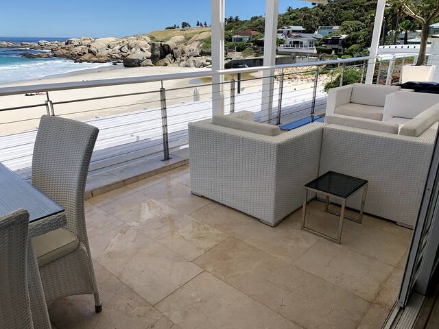 Glen Beach Bungalow Penthouse gallery image 3