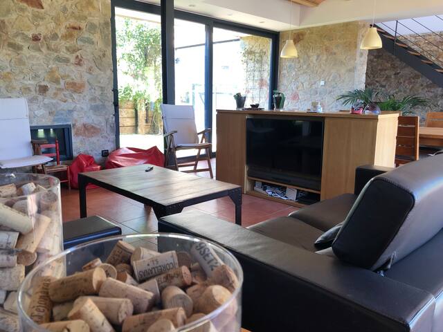 Casa en el corazón del Empordà gallery image 4