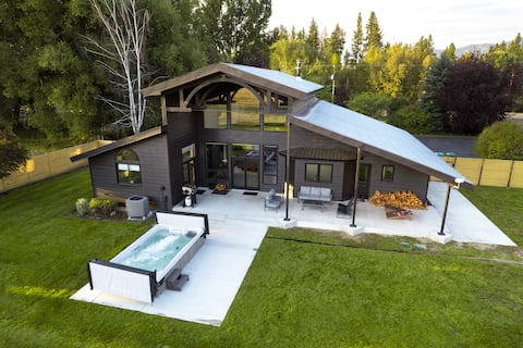 Timber + Love Chalet