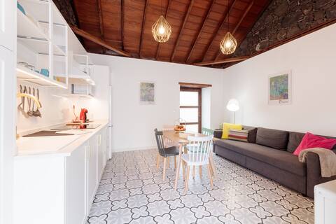 Top Airbnb: Casa Azucena in Los Llanos De Aridane