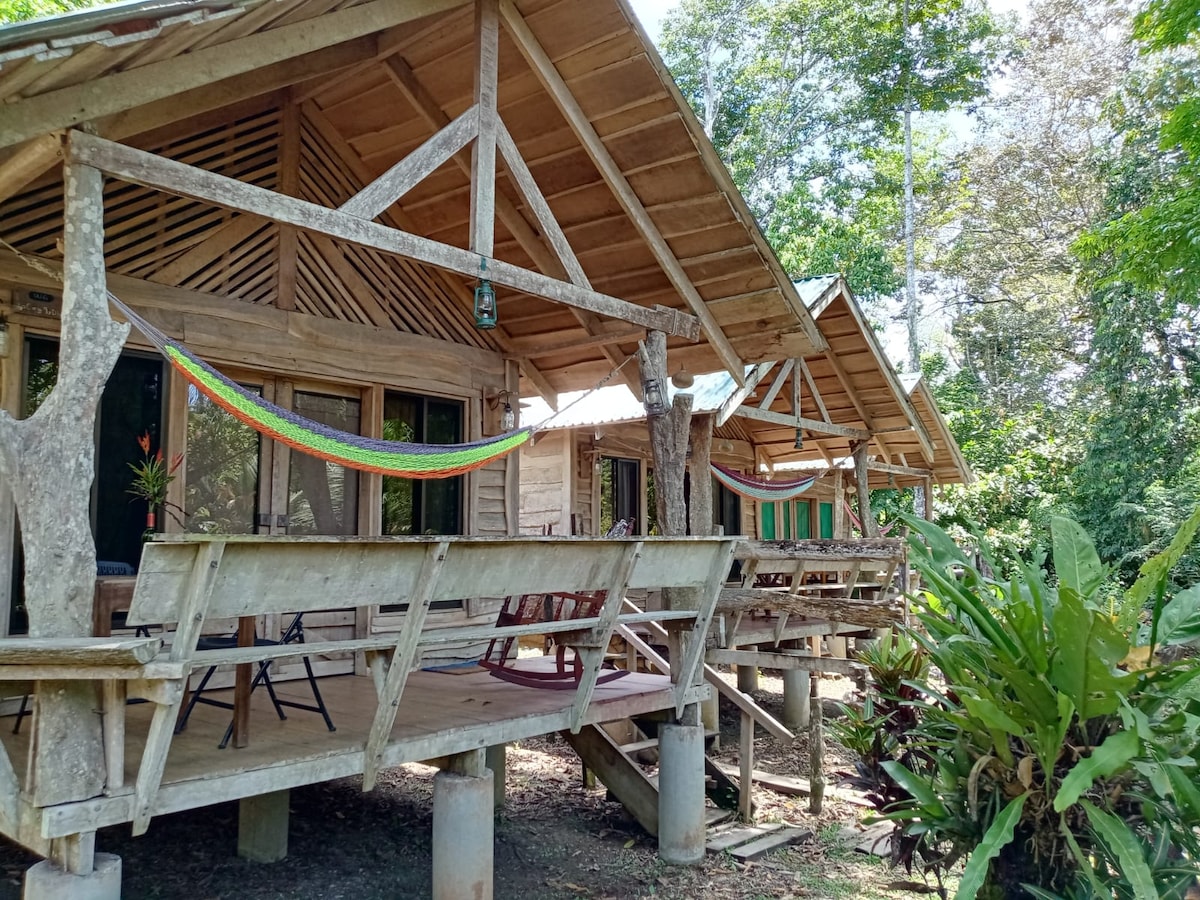 Magical bungalow in the jungle Tiny houses for Rent in Talamanca