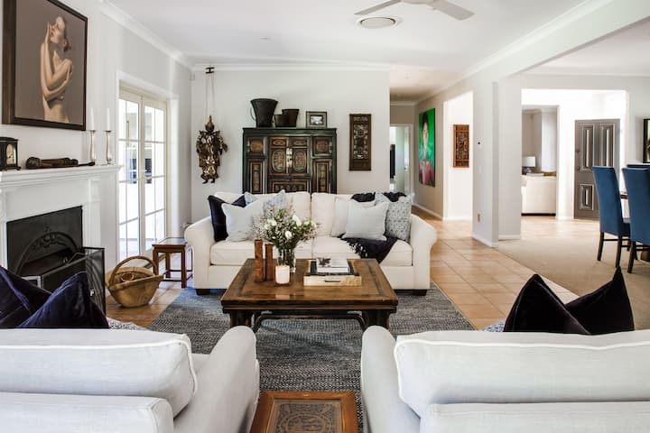 Beautiful Luxury Home On 2 Acres, Mt.cootha. - Samford Valley