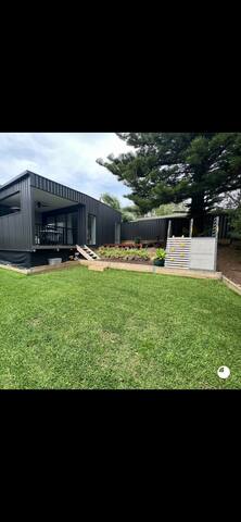 Family & entertainers delight gallery image 4