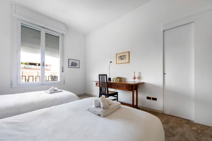 Novelli rooftop apartment gallery image 3