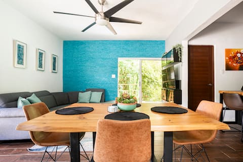 Relax with nature and enjoy waterfalls/river/pool