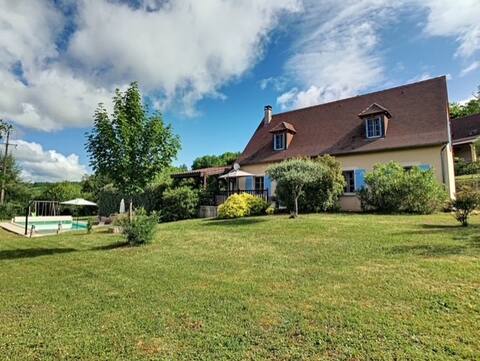 Beautiful and luxurious family home with heated pool.