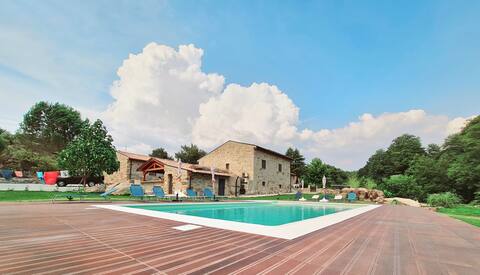 Quinta da Abadia - Grandmother's House and Lake Studio