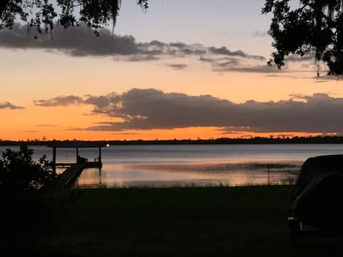 Sandhill Retreat on Lake Letta