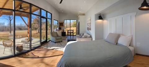 Romantic, Peaceful Getaway in Nature
